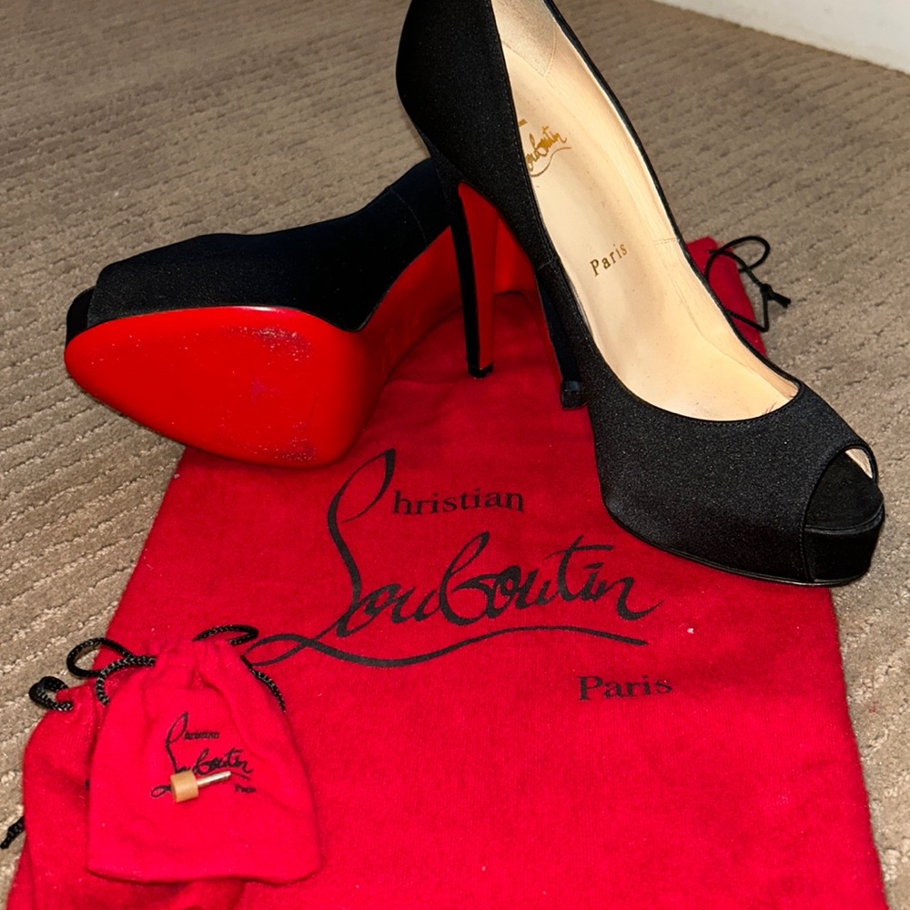 Christian Louboutin size 38